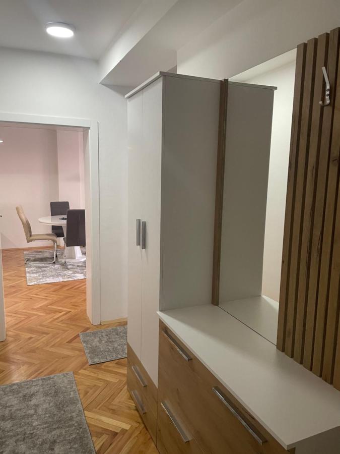 Modern Reality Apartment Kumanovo Ngoại thất bức ảnh