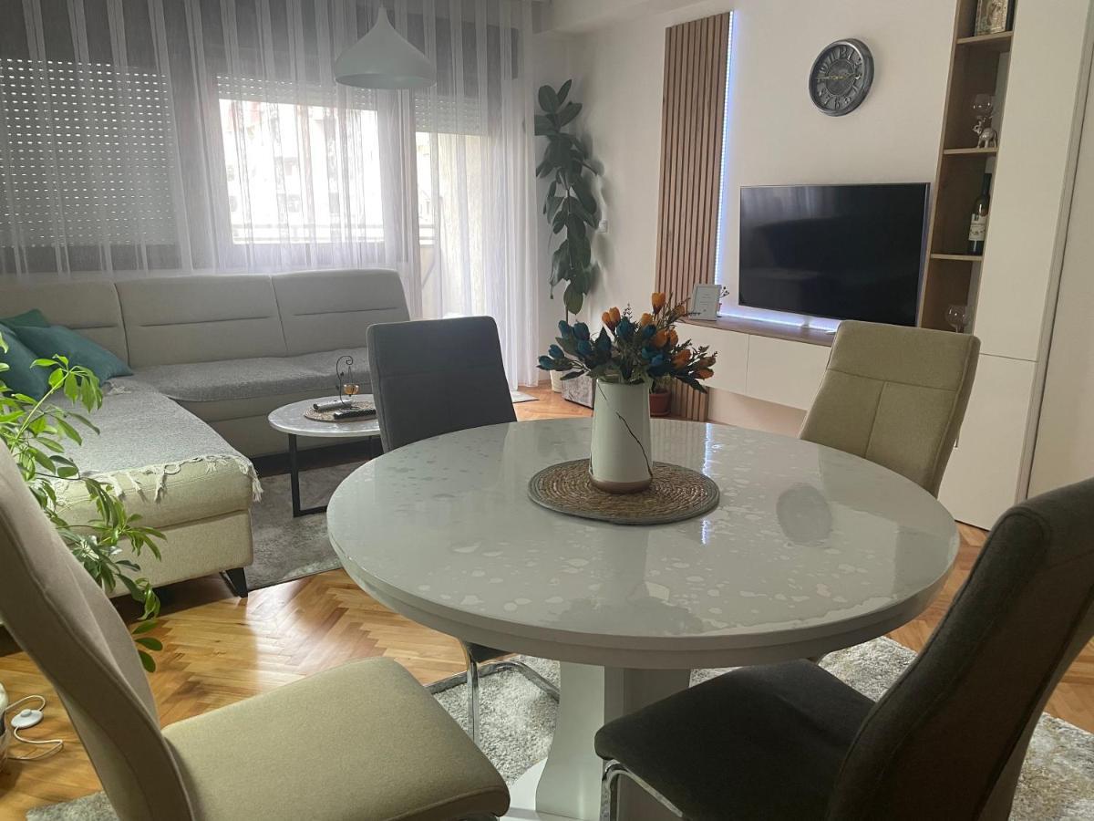 Modern Reality Apartment Kumanovo Ngoại thất bức ảnh